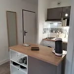A Cote De La Gare Apartment Yvetot