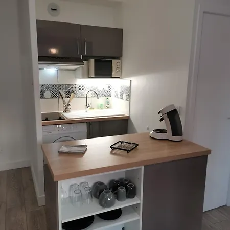 A Cote De La Gare Apartmán